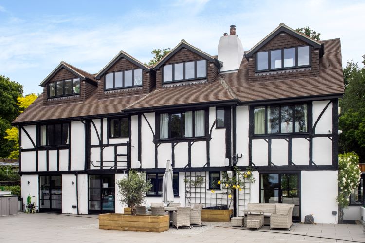 oak-rd-pitched-dormer-exterior-1