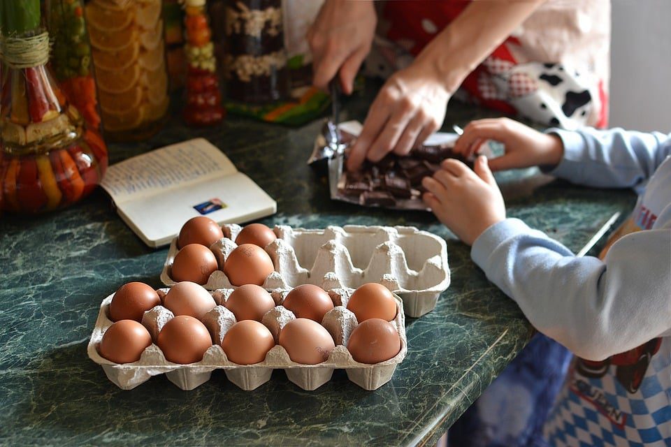Benefits of Living with Your Family